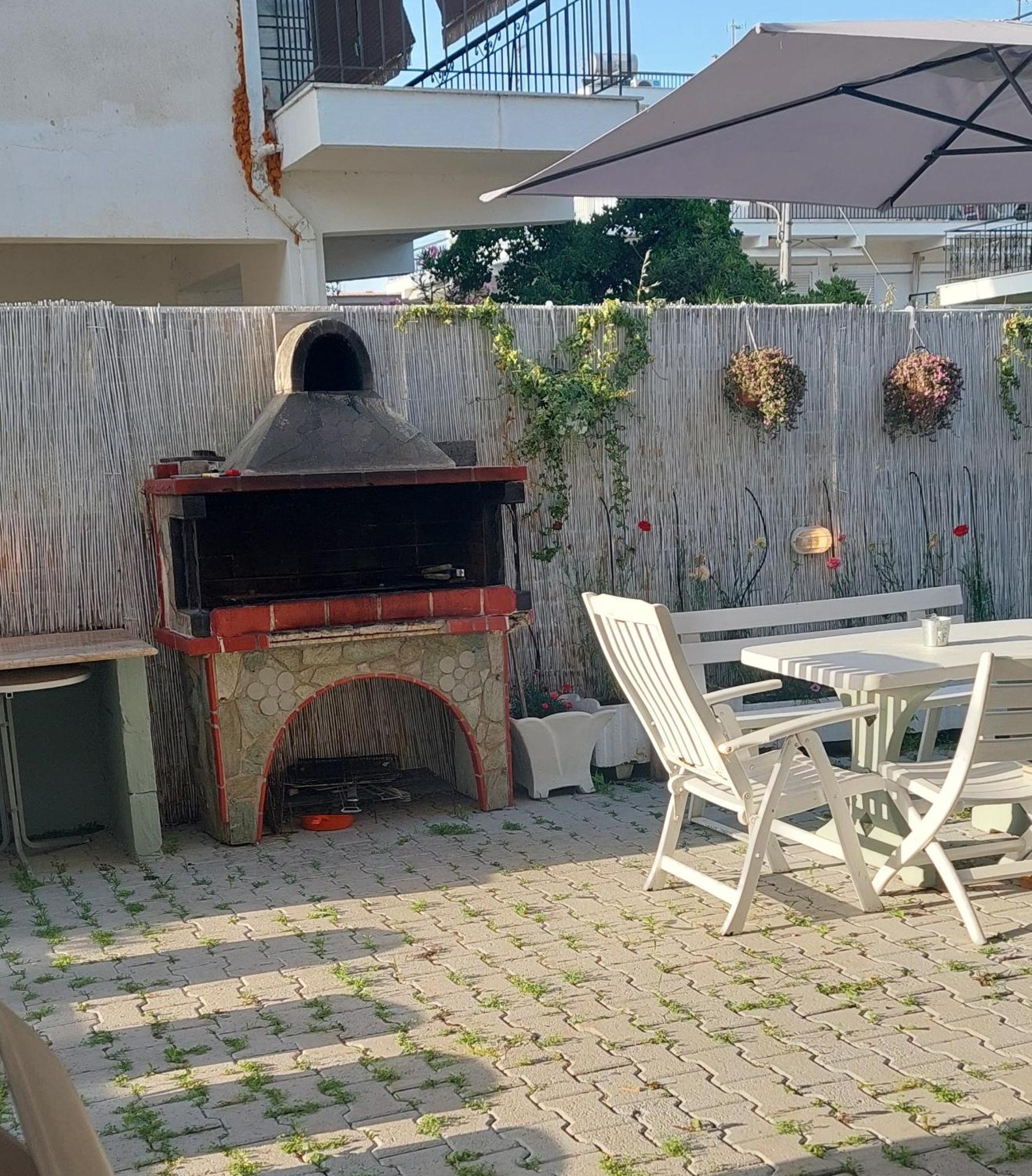 Dionisos Elia Aparthotel Paralia Dionysiou Exteriör bild