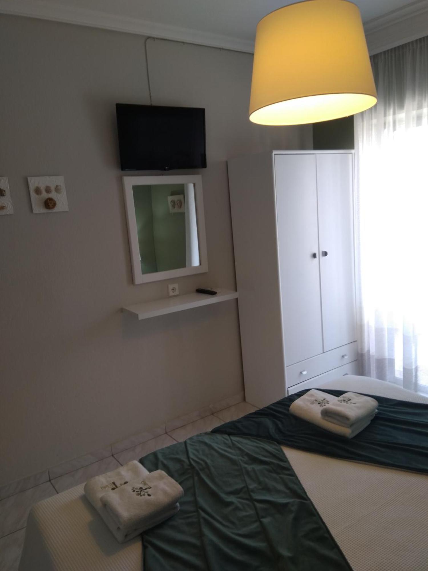 Dionisos Elia Aparthotel Paralia Dionysiou Exteriör bild