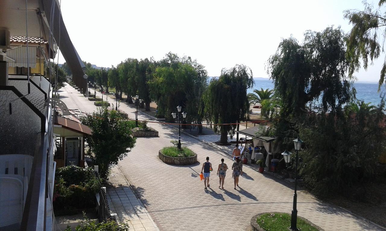 Dionisos Elia Aparthotel Paralia Dionysiou Exteriör bild